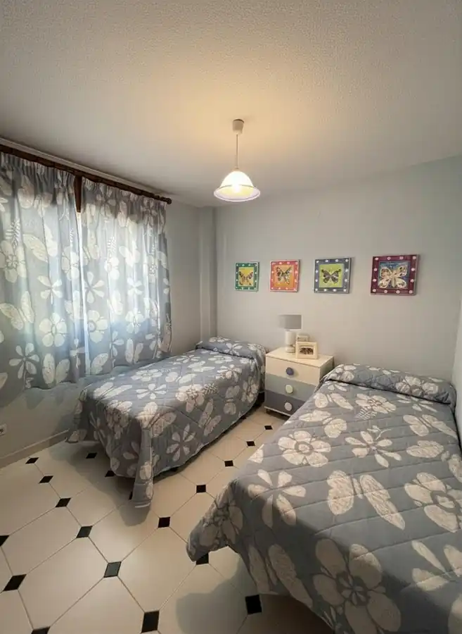 Vivienda en Fuengirola · Dormitorio secundario